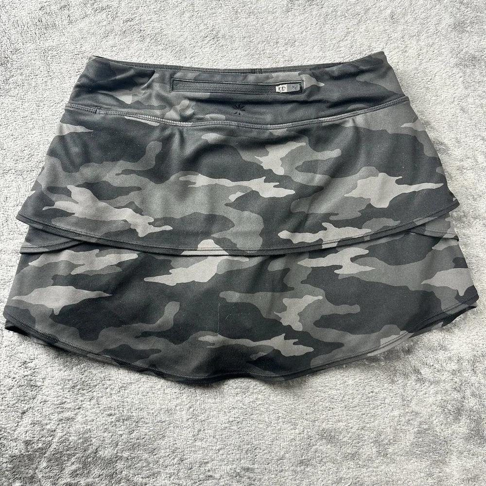 Athleta Girl Camo Lux Swing Skort Gray Black Camouflage XL 14 Activewear Skirt